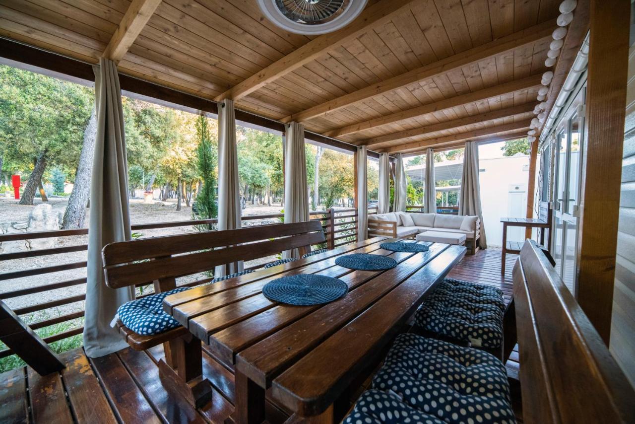 Mobile Home Cube, 3 Bedrooms, Free Parking, Wifi Biograd na Moru Kültér fotó